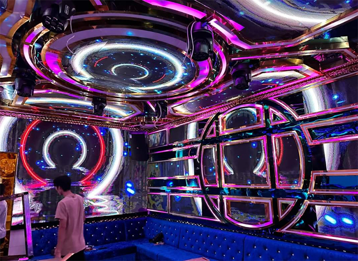 thiết kế phòng karaoke